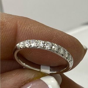 14K White gold diamond  Cocktail ring Size 5.5